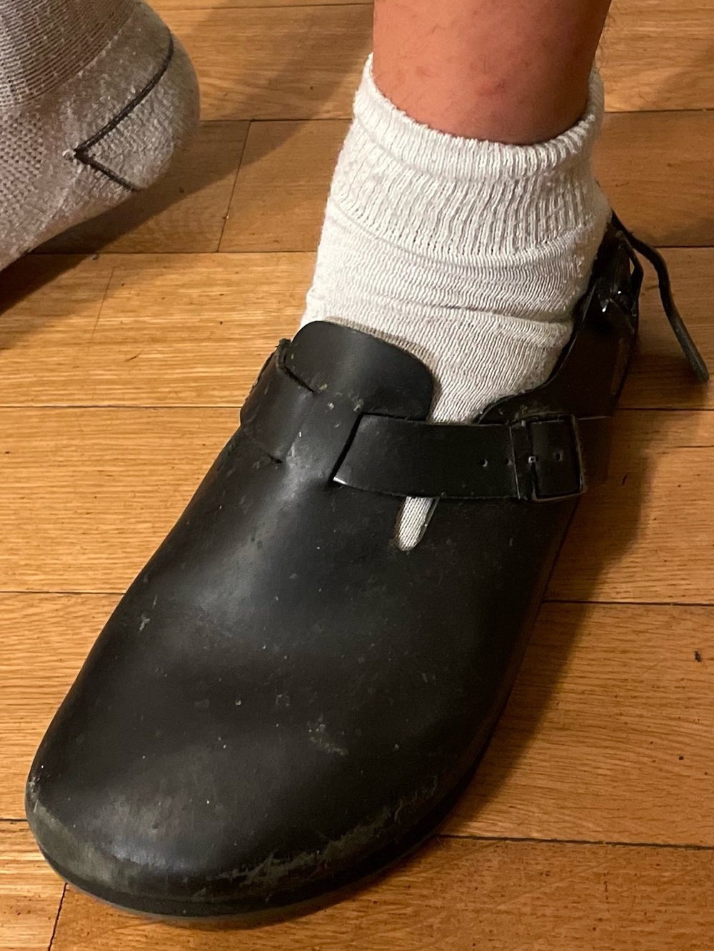 BirkenstockTokio Super Grip Leather Clogs Size 42 (women’s 11 & men’s 9-9.5)